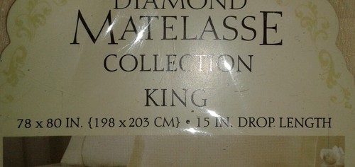 New Diamond Matelasse Collection Tailored Bedskirt Ivory - King Size 78