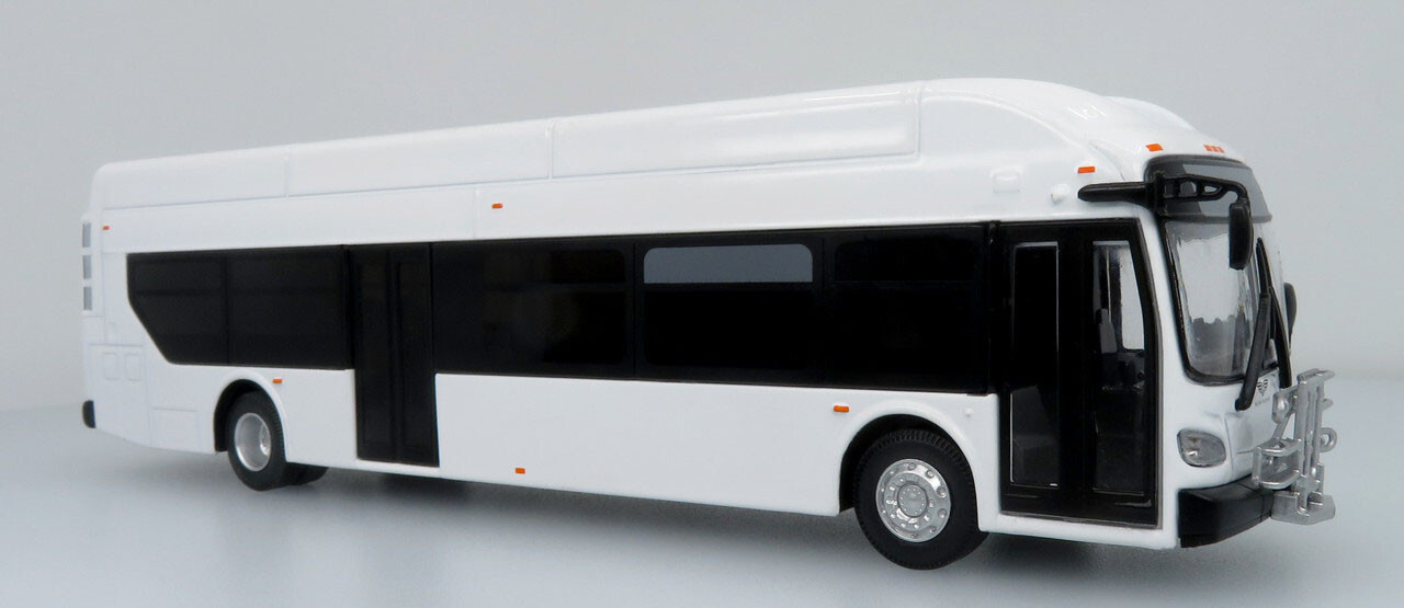 Iconic Replicas 1:64 Scale New Flyer Xcelsior Transit Bus