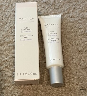 New in Box Mary Kay Full Coverage Foundation Ivory 104 #365000 Free Shipping!!