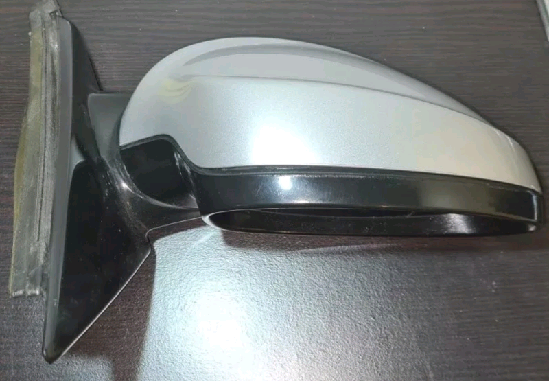 BMW 3 SERIES E90 E91 FRONT RIGHT DRIVER SIDE WING MIRROR IN SILVER