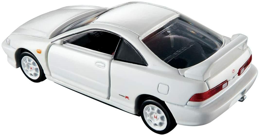 TOMICA PREMIUM #02 Honda (Acura) Integra Type R 1/62