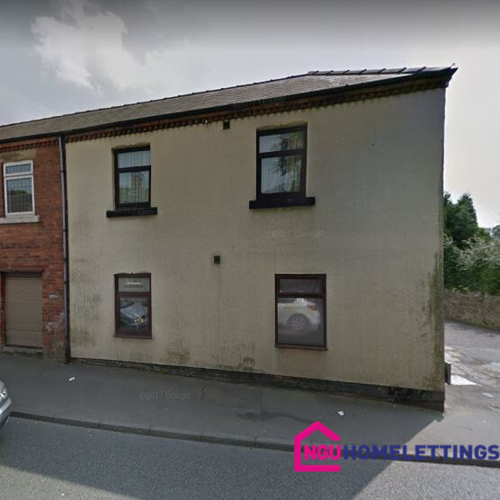 4 bedroom house in Market Street, Clay Cross, Chesterfield, Derbyshire