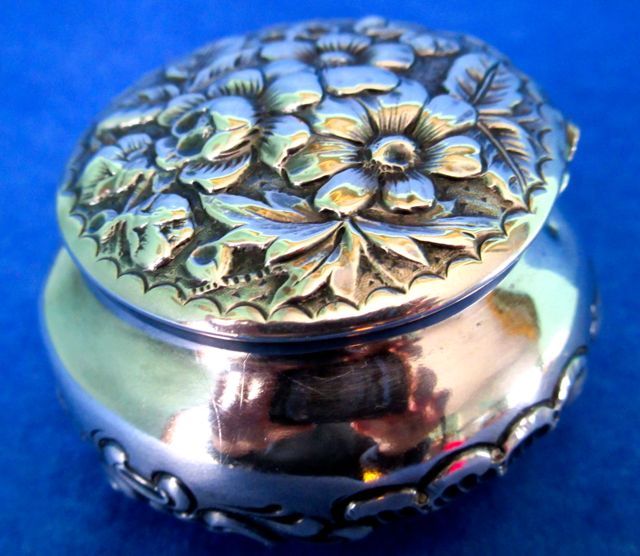Trinket Box Antique Sterling Silver Floral Repousse Hallmarked ca. 1840-50s