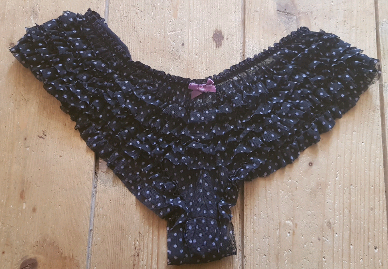 Ladies knickers in Ammanford, Carmarthenshire Gumtree