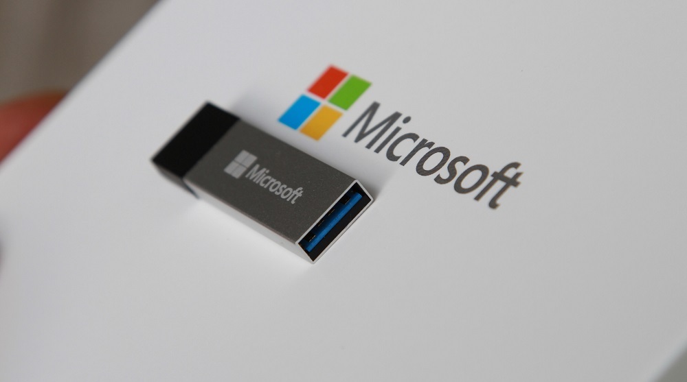 MSFT Window Server 2016 Standard Edition x64 64 bit 16 cores | 2CPU w/25 CAL