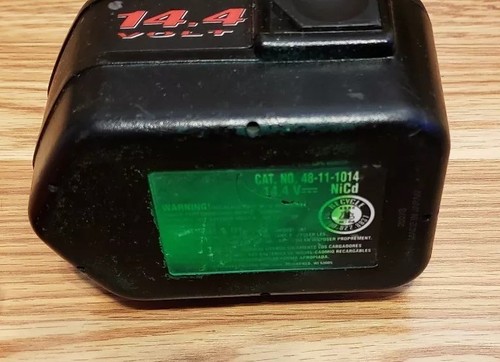 Milwaukee Power Plus 14.4v Nicd Set Drill/Light W/ Battery 48-11-1014