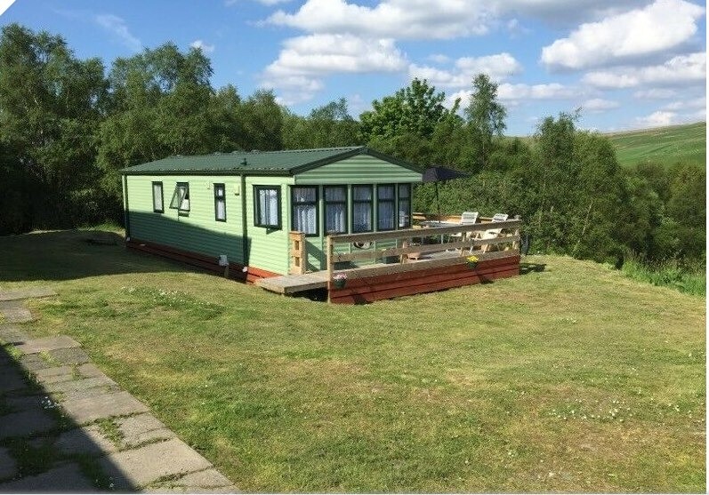 STATIC CARAVAN IN THE HAME AYE RABBIE BURNS FLOW GENTLY SWEET AFTON