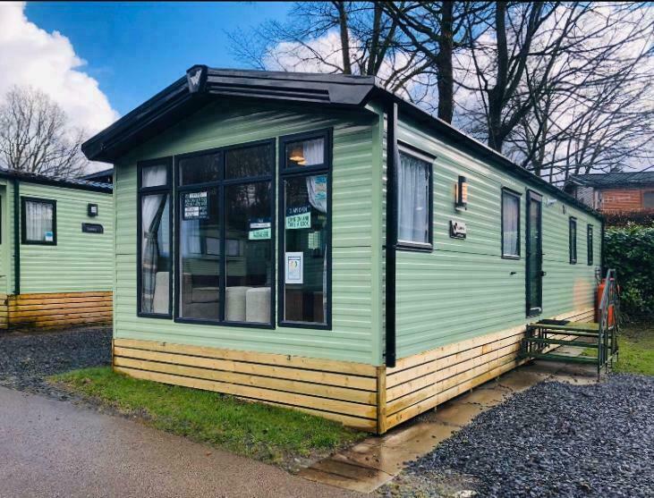 Static caravan for sale 38ft x 12ft Fallbarrow Holiday Park in