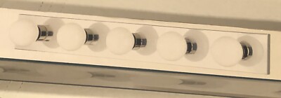 Patriot Lighting 5 Light Vanity Indoor Chrome Finish Vertical Or Horizontal