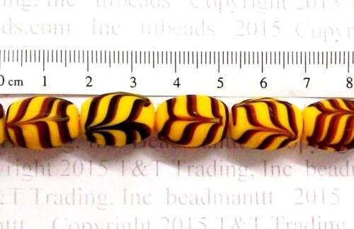 Maize Combed Feather African Trade Beads  9 Pc       TT258   Fancy Lamp