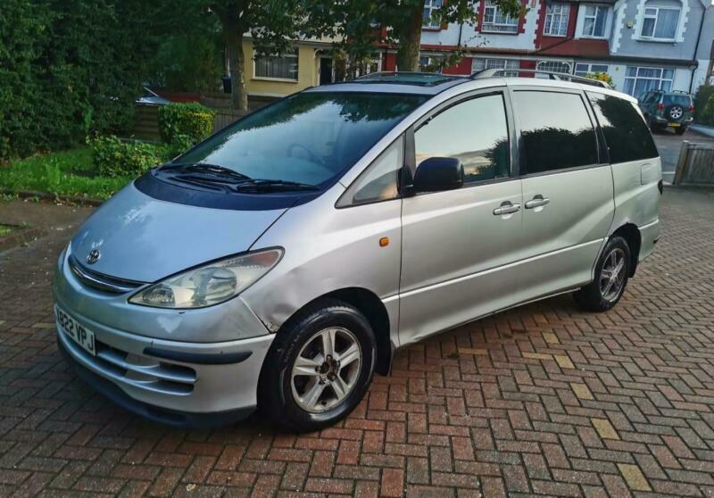 Toyota previa 2001