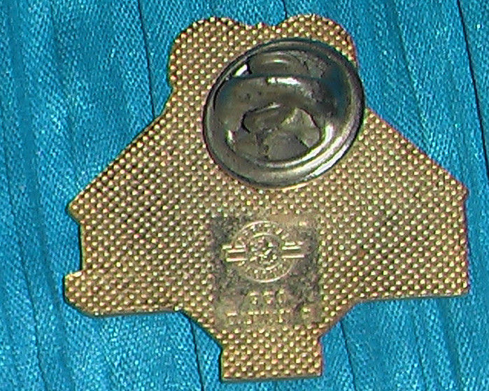 BUD BOWL 1 COLLECTORS PIN