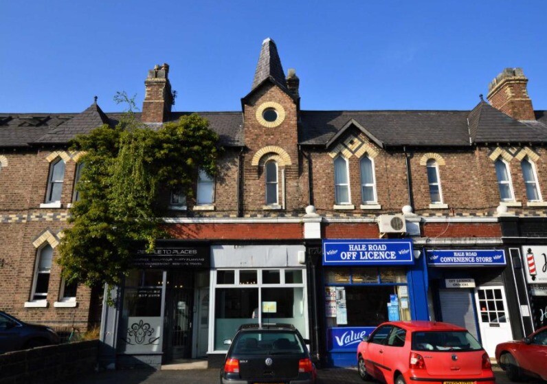 Whole Commercial Unit to Let in HALE / ALTRINCHAM Area in Altrincham