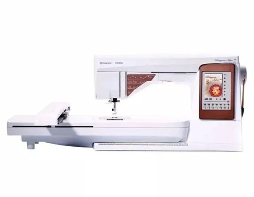 Husqvarna Viking DESIGNER Topaz 50 Sewing / Embroidery Machine