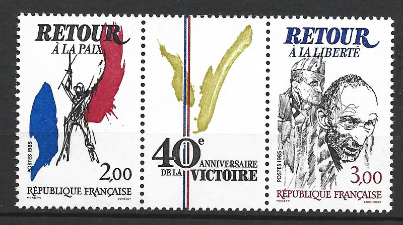 M1-Timbre France Yt  2368 - 2369  - 40Ã©Me Anni Victoire - T2369a Neuf **