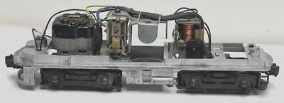 LIONEL 2033 ALCO DIESEL A POWER UNIT-CHASSIS-TRUCKS-HORN RELAY - WORKS GREAT