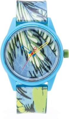Q&Q Smile Solar Eco Friendly Green Blue Tropical 5 Bar Water Resistant NEW