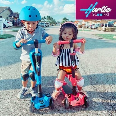 Hurtle 3-Wheeled Scooter for Kids - Wheel LED Lights, and Foldable Seat. (Green)