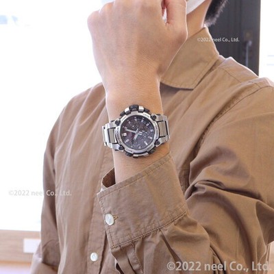Pre-owned Casio G-shock Mtg-b3000d-1ajf Silver Bluetooth Solar Men's Watch With Box