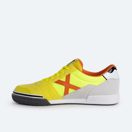 MUNICH GRESCA グレー/ホワイト/ミント Amazon.com | Munich Unisex Gresca 01 Futsal Shoes, White