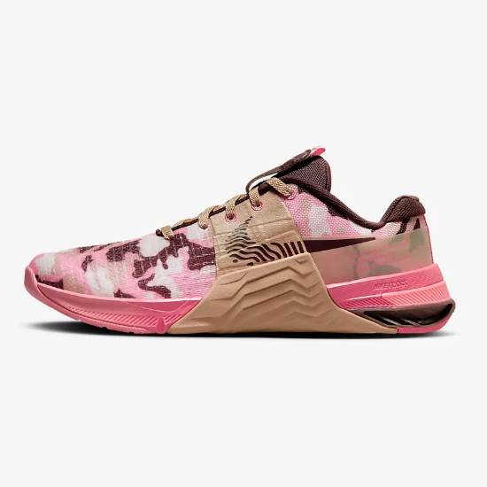 

Женские кроссовки Nike Metcon 8 Coral Chalk (DV9013-200) Expeditedship, Nike Metcon