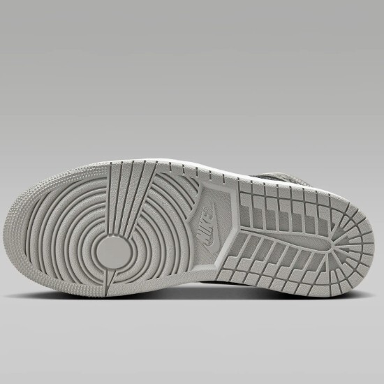 Pre-owned Jordan Nike Women's Air  1 Retro High Og (fd4810-010) Expeditedship In Black, Medium Grey