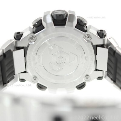 Pre-owned Casio G-shock Mtg-b3000d-1ajf Silver Bluetooth Solar Men's Watch With Box