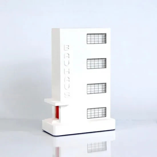 額装済/schriftzug am bauhaus dessau/バウハウス 額装済/schriftzug am bauhaus dessau/バウハウス コレクション