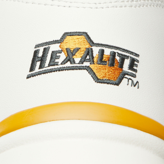 Pre-owned Reebok Pump Omni Zone 2 Basketball Shoes 'white/orange'- If4775 Expeditedship