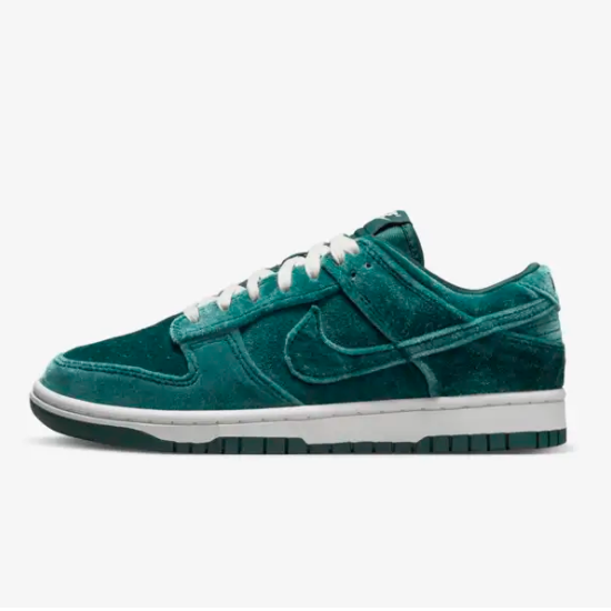 

Женские кроссовки Nike Dunk Low «Atomic Teal» «Green Velvet Teal» (DZ5224-300), Синий, Nike Dunk Low