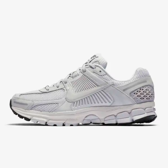

Кроссовки Nike Zoom Vomero 5 Vast Grey (BV1358-001) Expeditedship, Серый, Nike Zoom Vomero