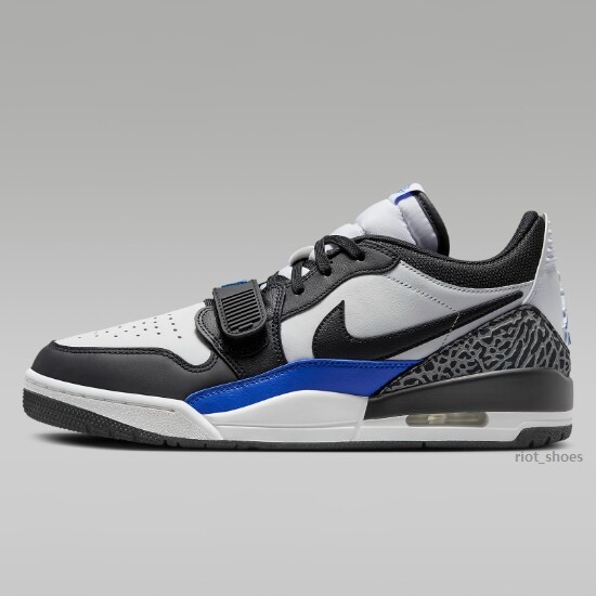 Кроссовки Nike Air Jordan Legacy 312 Low White/Game Royal (CD7069-114) доставлены в кратчайшие сроки