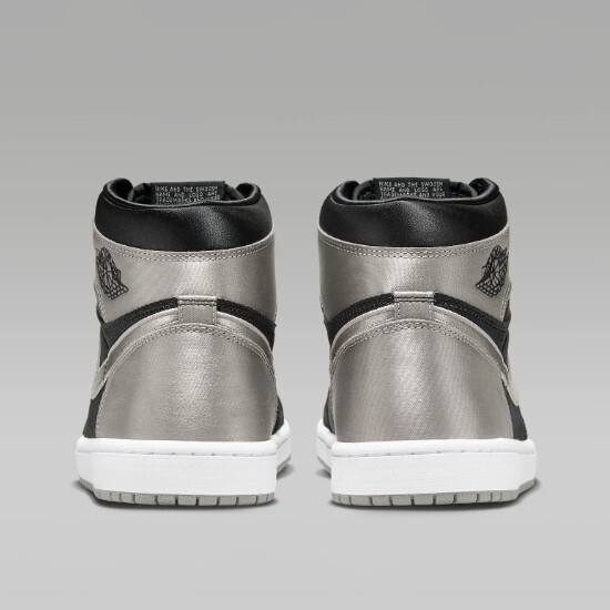 Pre-owned Jordan Nike Women's Air  1 Retro High Og (fd4810-010) Expeditedship In Black, Medium Grey