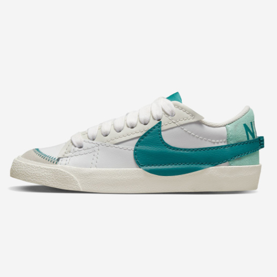 

Женские кожаные туфли Nike Blazer Low 77 Jumbo, цвет: белый/бирюзовый (DQ1470-106), Nike Blazer