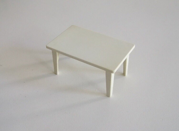 Playmobil (R2c04) Maison Moderne - Grande Table Blanche Pour Cuisine Jaunie