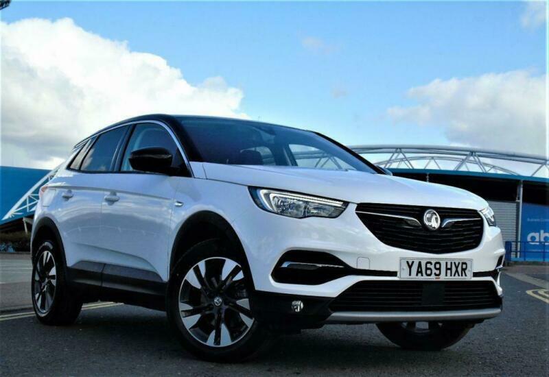 2019 Vauxhall Grandland x 1.2T SRi Nav 5dr Auto 5 door Hatchback in