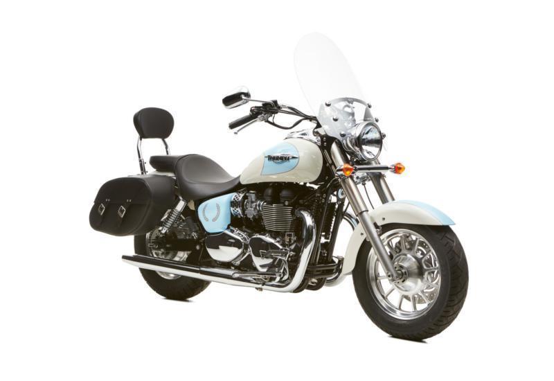 Triumph Motorcycles & Scooters