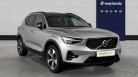 2025 Volvo XC40 B3 Plus, Mild hybrid, Petrol, Dark(Heated seats, Carplay,) Estat