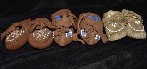 Rare 6 Pair of Native American Beadwork Doll Moccasins 1920's-1930's California