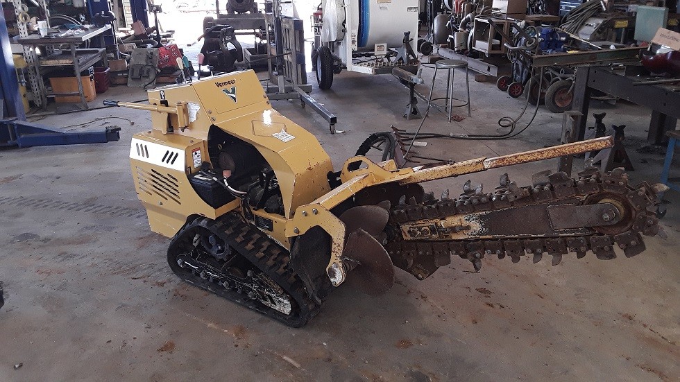 2015 Vermeer RTX250 Trencher 327 Hours