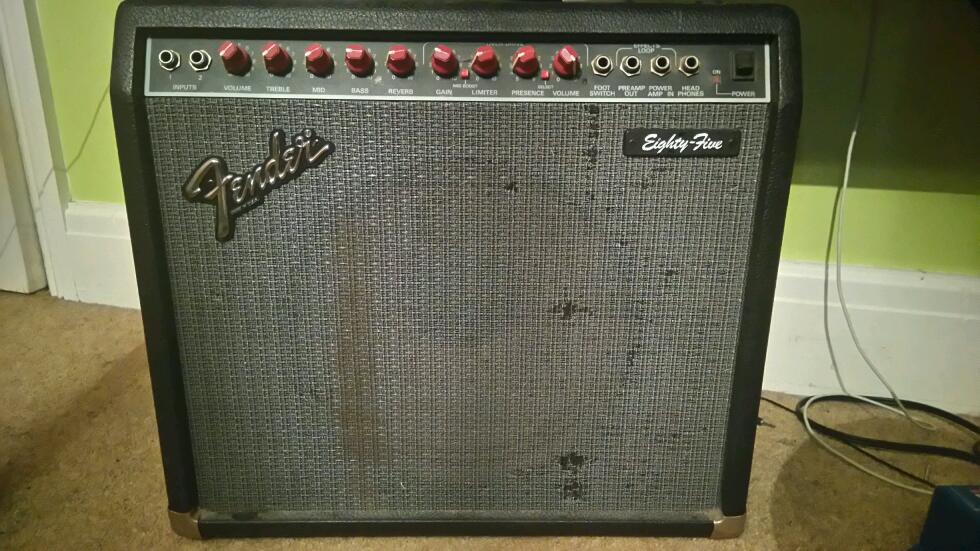 Fender 85 Guitar Amp (Johnny Greenwood,80W, Red Knobs, Made in U.S.A