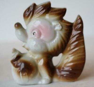 Hedgehog Figurine Cartoon Comic Style Ceramic Porcelain Hand Painted Japan CUTE