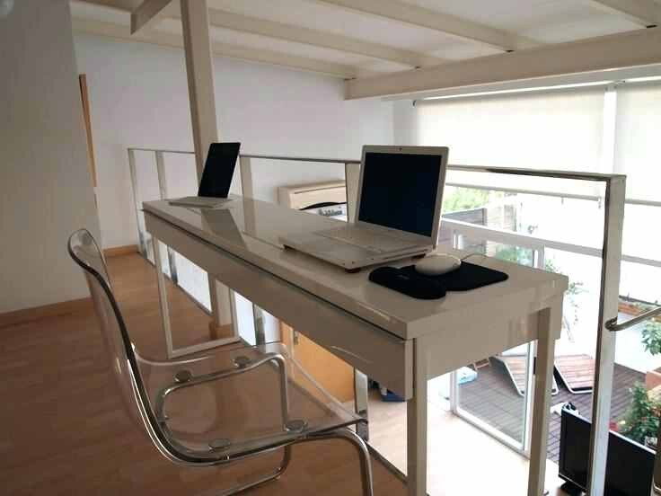 Ikea Besta Burs High Gloss White Desk Furniture Buy And Sell City Of Ottawa Postedad Ca