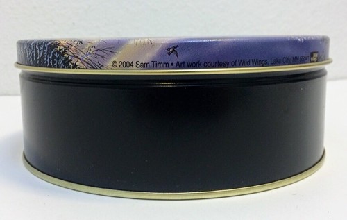 Wild Wings Holiday Sleigh Ride by Sam Timm 2004 Round EMPTY Tin Canister