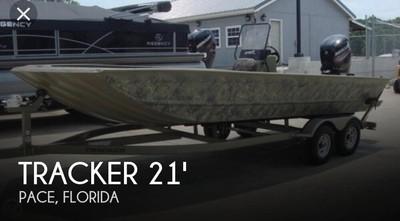 2015 Tracker 2072 MVX Grizzly CC Used