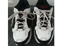 Nike Air monarch trainers size 7.5