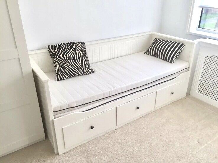 Ikea Hemnes White Day Bed 3 Drawers 2 Ikea Malfors Mattresses