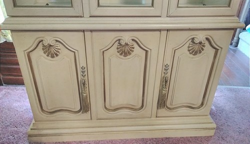 Vintage French Provincial French Country Curio Hutch Breakfront Shell Motif