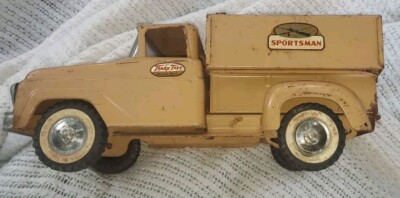 Tonka Toys No. 05 Sportsman Tan, Used