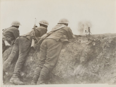 REPRINT OF ORIGINAL WWI PHOTO OF SOLDIERS ON LOOKOUT AT WANCOURT